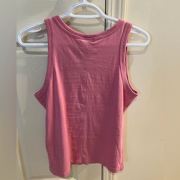 Disney Lion King tank top, size medium (fits small), new without tags - Picture 2 of 3